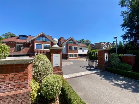 Wellington Court, Beaconsfield